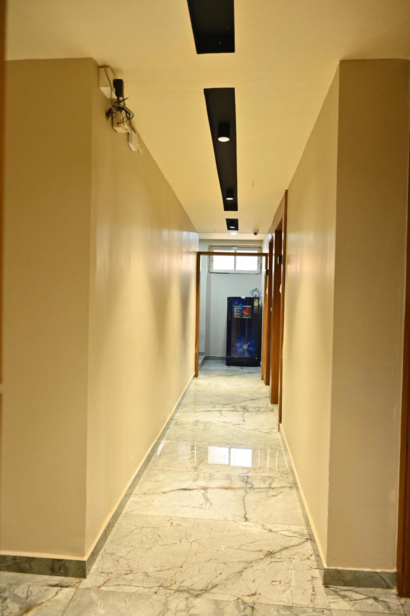 Hotel Sury Villa Ahmedabad Extérieur photo