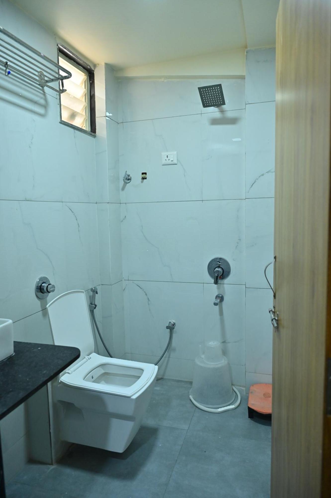 Hotel Sury Villa Ahmedabad Extérieur photo