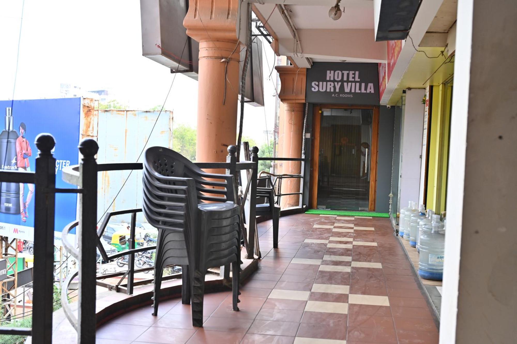 Hotel Sury Villa Ahmedabad Extérieur photo